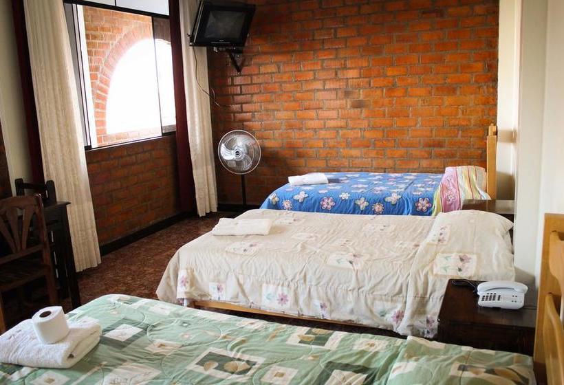 Hotel Bris | Nasca | Nazca | Perú 9