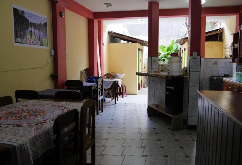 Green Track Hostel | Iquitos | Maynas | Peru 12
