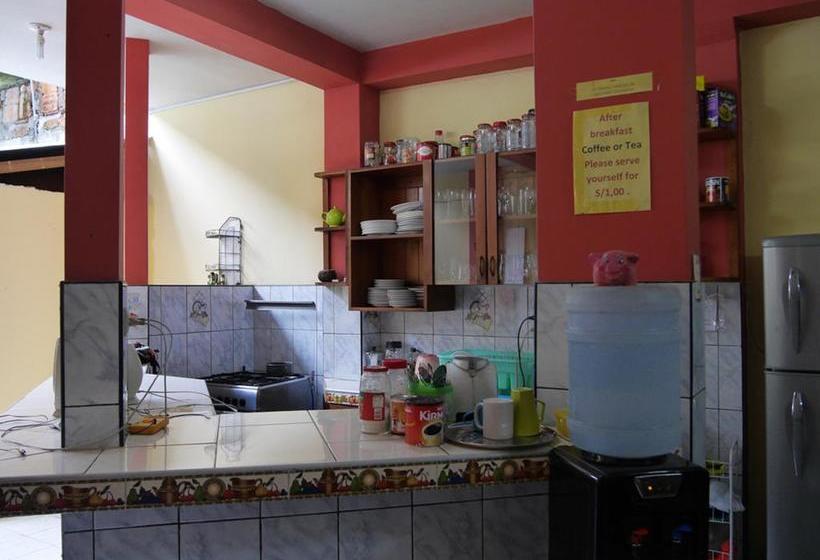 Green Track Hostel | Iquitos | Maynas | Peru 15