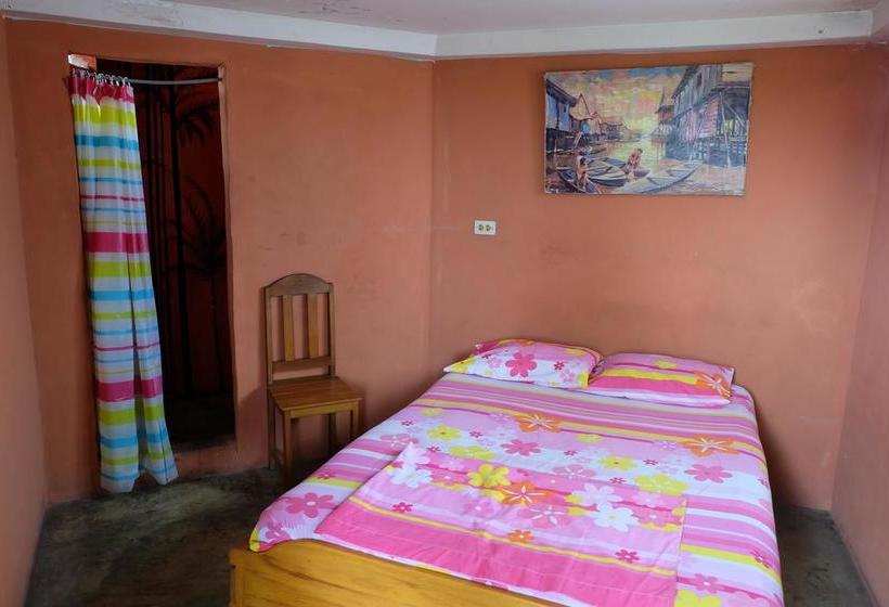 Green Track Hostel | Iquitos | Maynas | Peru 9