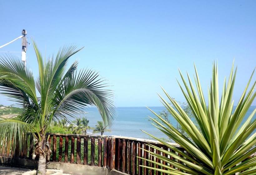 Hotel Punta Cocos Beach Suites | Zorritos | Contralmirante Villar | Perú 7