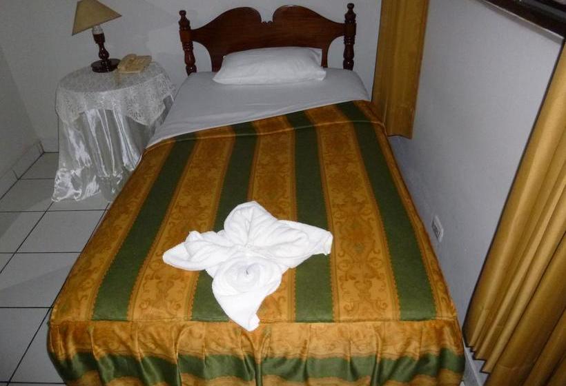 Hotel Cabaña Quinta | Puerto Maldonado | Tambopata | Perú 11