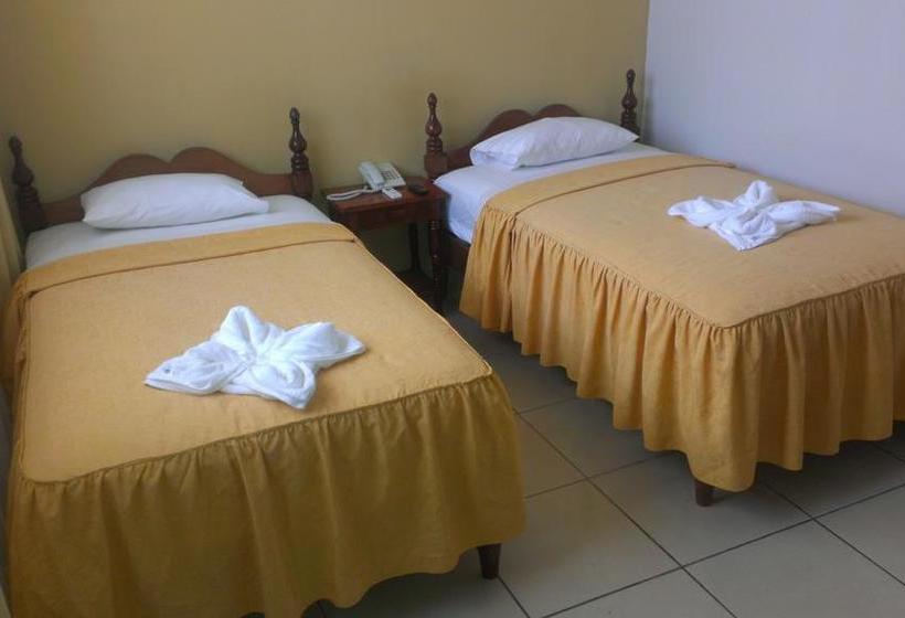 Hotel Cabaña Quinta | Puerto Maldonado | Tambopata | Perú 8