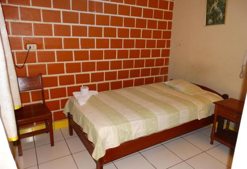 Hotel Hospedaje Las Almendras | Tarapoto | San Martín | Perú 2