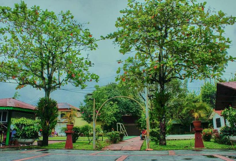 Albergue Sombrero De Paja | Iquitos | Maynas | Perú 13