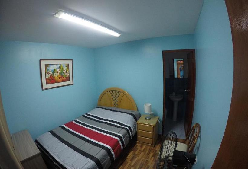 Albergue Atenas Backpacker Hospedaje | Paracas | Pisco | Perú 17