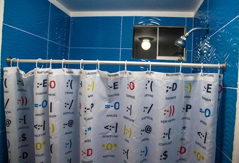 Albergue Atenas Backpacker Hospedaje | Paracas | Pisco | Perú 9