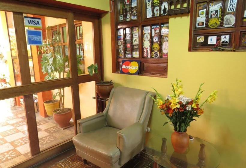 Albergue La Casa De Zarela | Huaraz | Huaraz | Perú 14