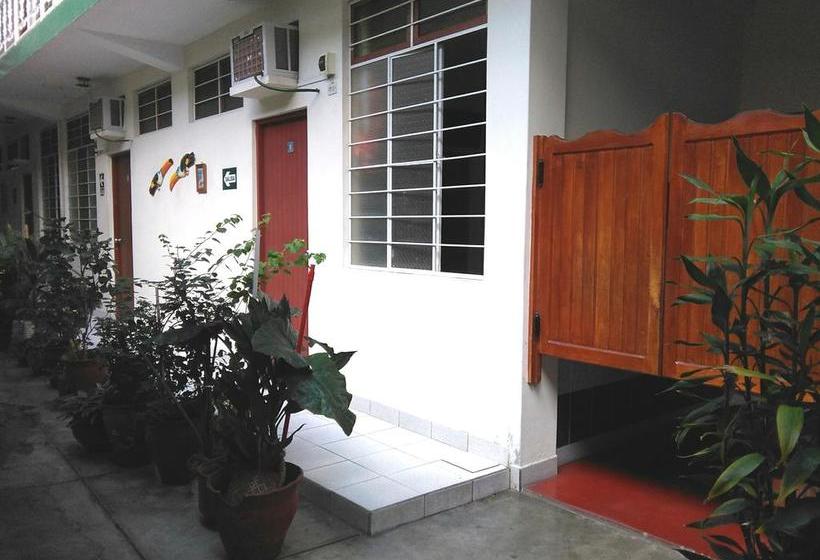 Albergue Hostal El Colibrí | Iquitos | Maynas | Perú 14