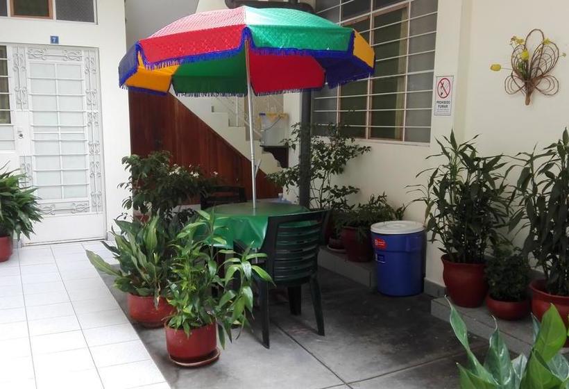 Albergue Hostal El Colibrí | Iquitos | Maynas | Perú 17