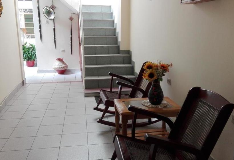 Albergue Hostal El Colibrí | Iquitos | Maynas | Perú 18