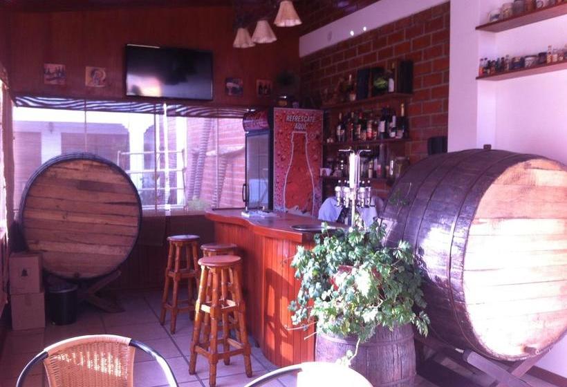 Hotel Oro Viejo | Nasca | Nazca | Perú 14