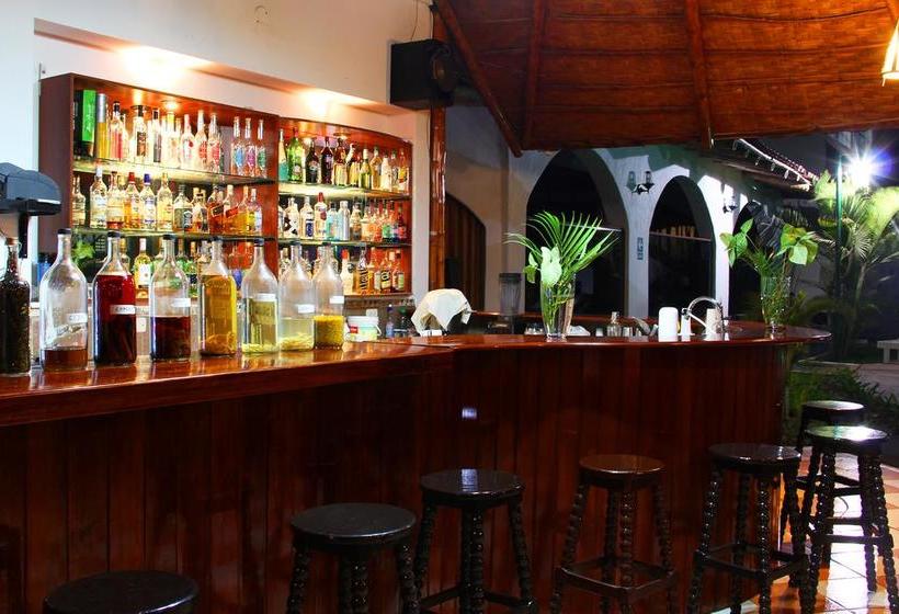 Hotel Villa De Valverde | Ica | Ica | Perú 11