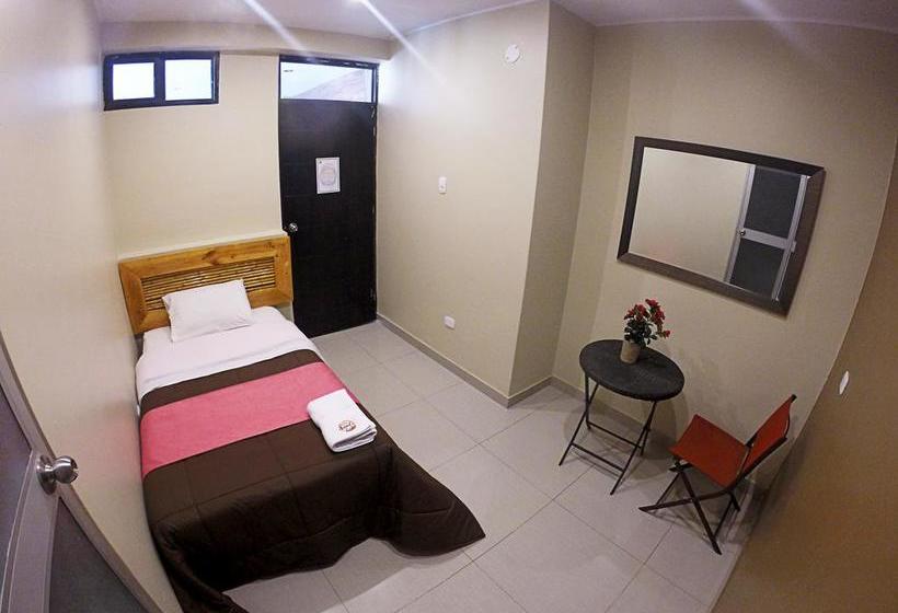 Hostel Sand And Lake | Ica | Ica | Perú 19