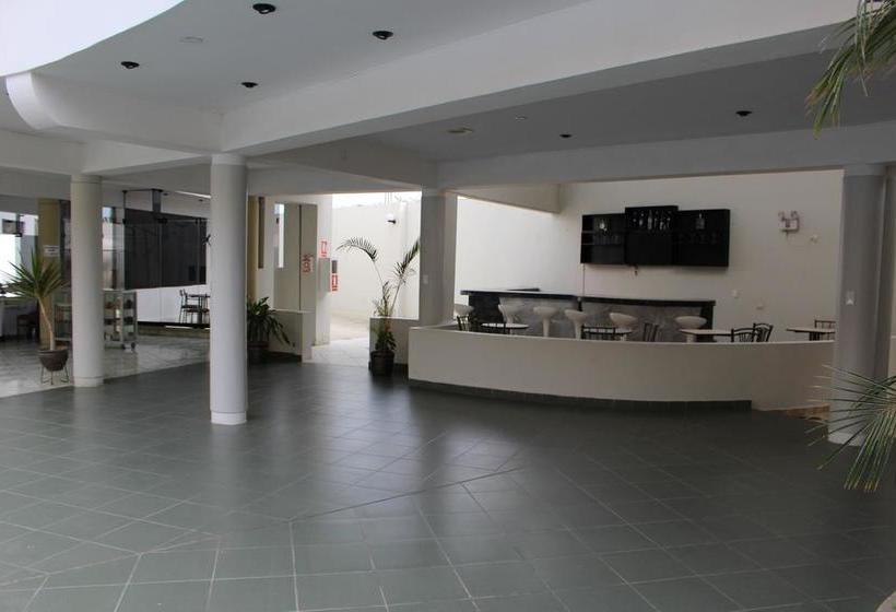 Hotel Embassy Beach | Pisco | Pisco | Perú 14