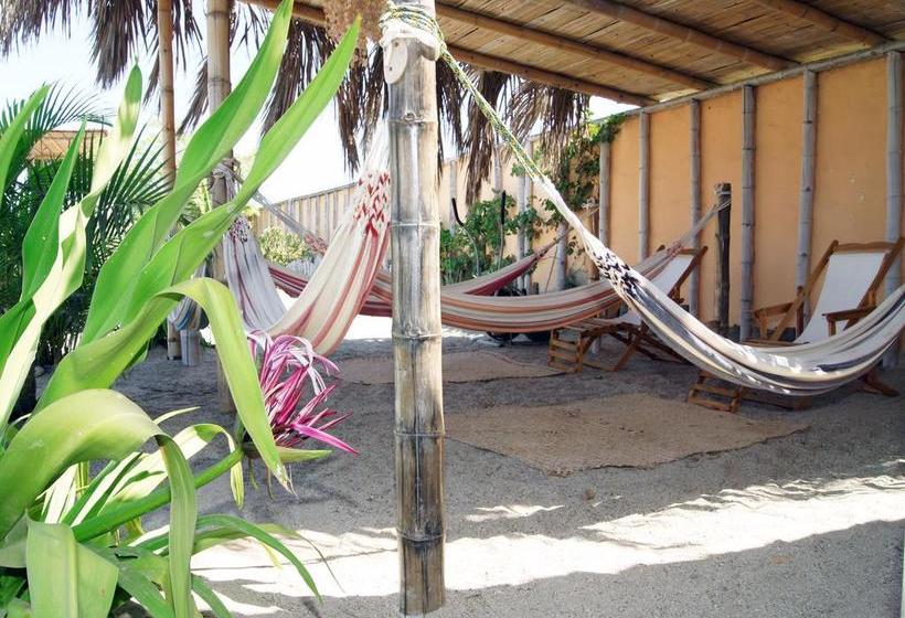 Bed and Breakfast Aquamarinn | Máncora | Talara | Perú 17