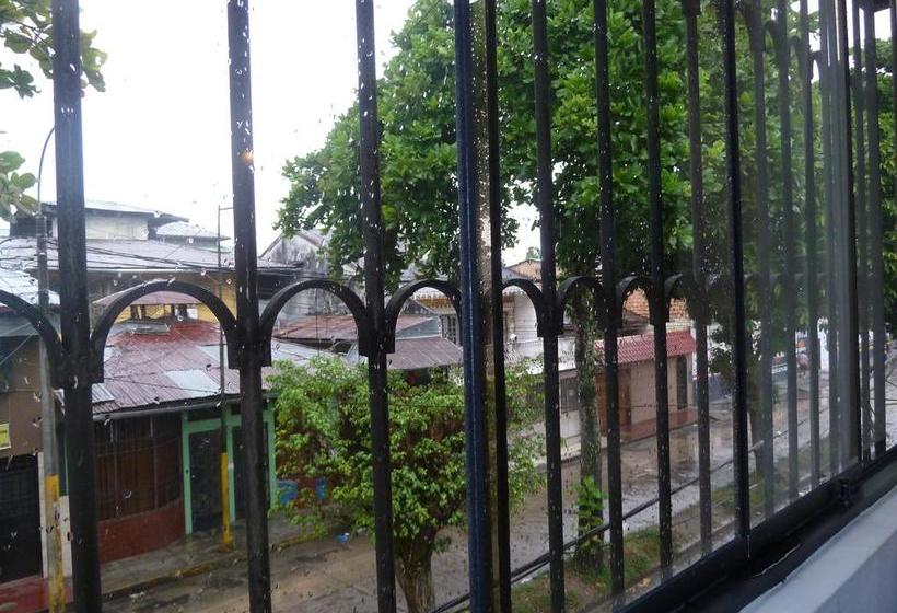 Hotel Hostal Huayruro | Iquitos | Maynas | Perú 8