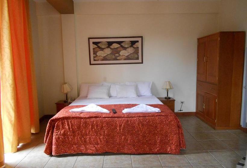 Hotel Oro Verde & Suites