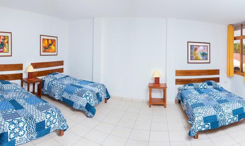 Hotel Cocos Inn