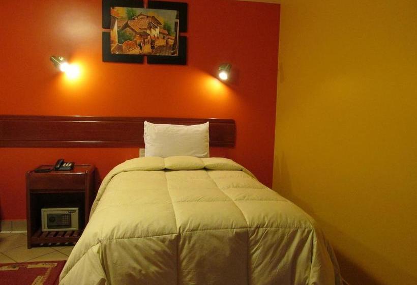 Hotel La Pequeña Casita | Machu Picchu | Urubamba | Perú 19