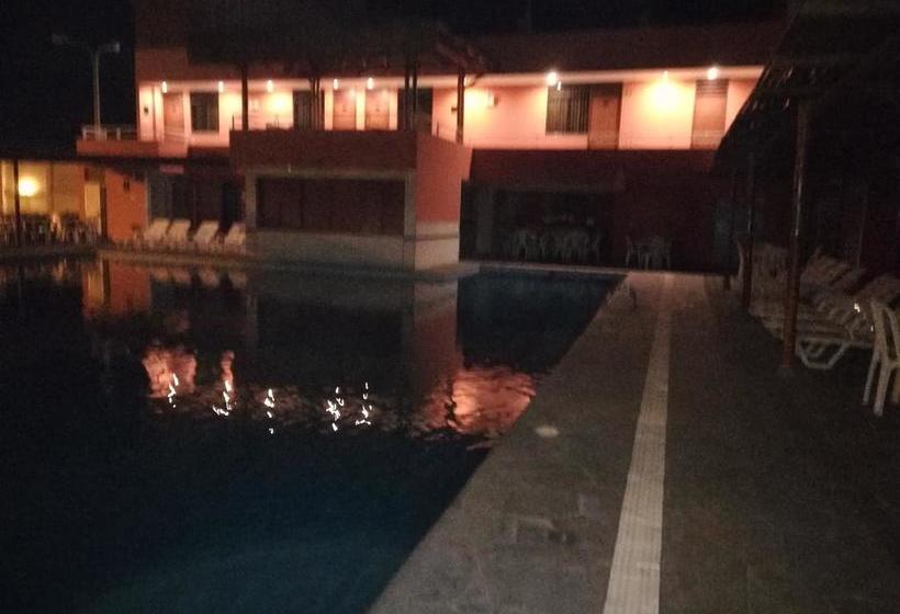 Hotel Crisolmar Pradera Pisco