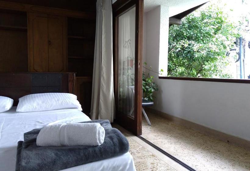 Ivy Hostel El Poblado