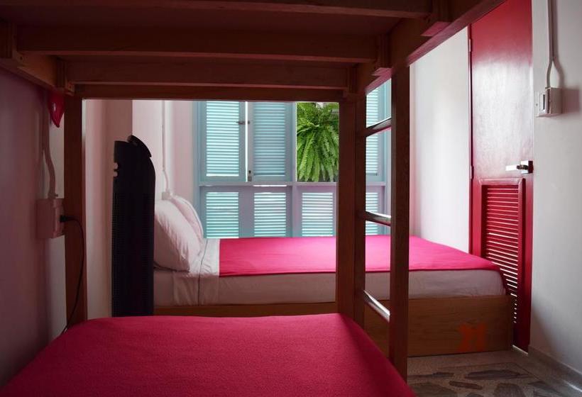 La Playa Hostel & Rooftop | Medellín | Antioquia | Colombia 10