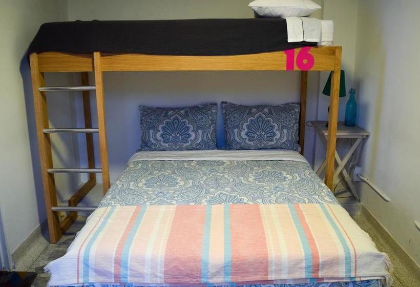 La Playa Hostel & Rooftop | Medellín | Antioquia | Colombia 12