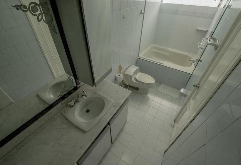 Albergue Hostal Casa Cristales | Cali | Valle del Cauca | Colombia 11