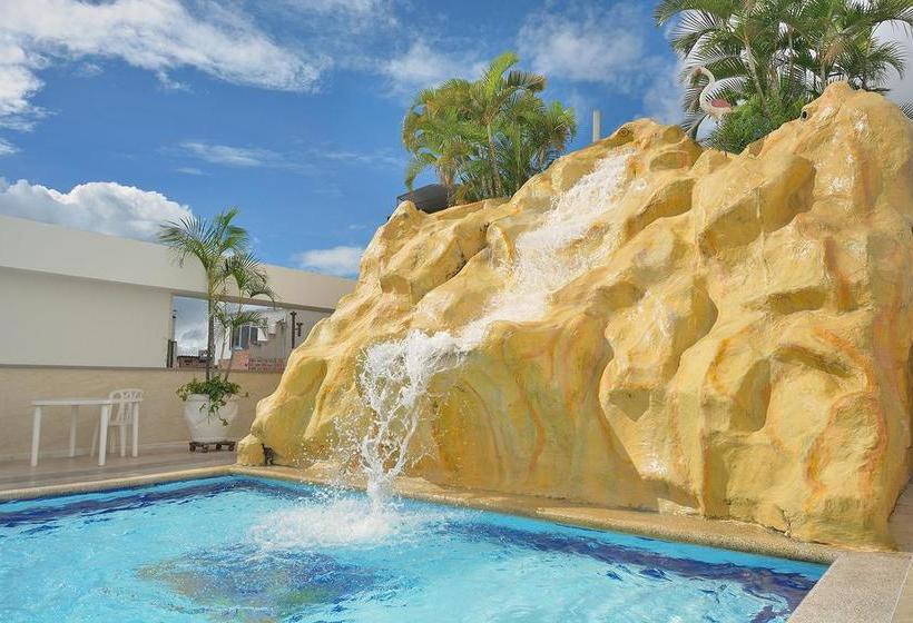 Hotel La Hormiga Santander