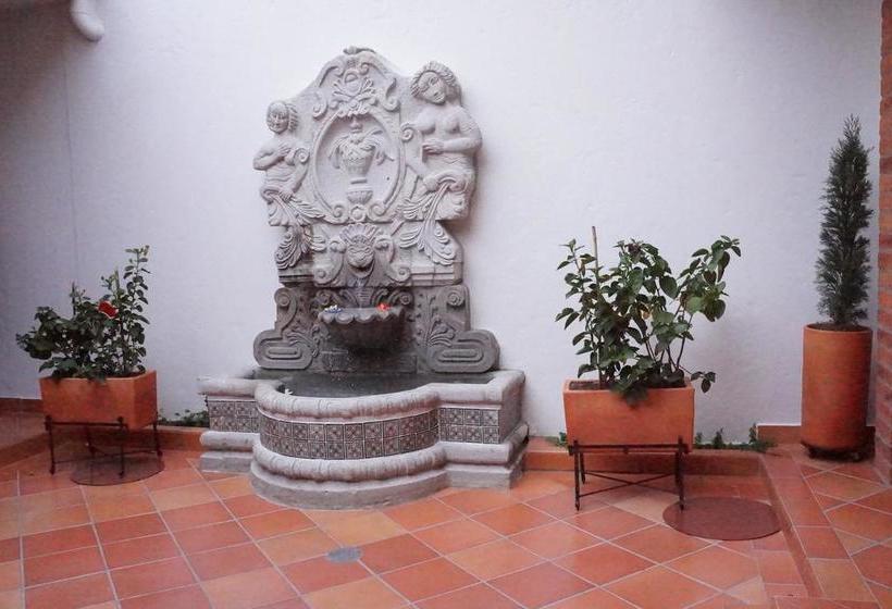 Hotel Casa Alegre Art Gallery | Cali | Valle del Cauca | Colombia 11