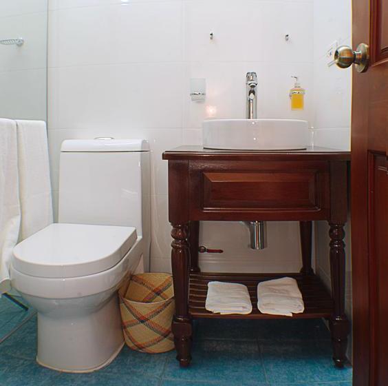 Hotel Casa Alegre Art Gallery | Cali | Valle del Cauca | Colombia 17