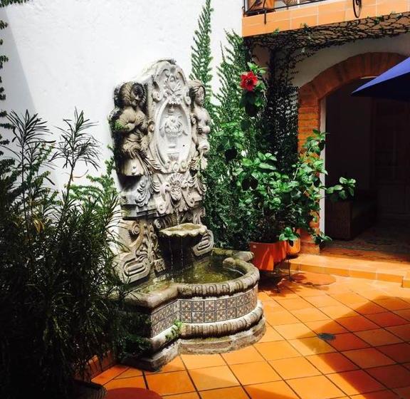 Hotel Casa Alegre Art Gallery | Cali | Valle del Cauca | Colombia 6