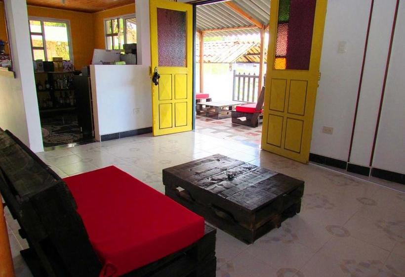 Albergue Hostal Cattleya | Salento | Quindío | Colombia 1