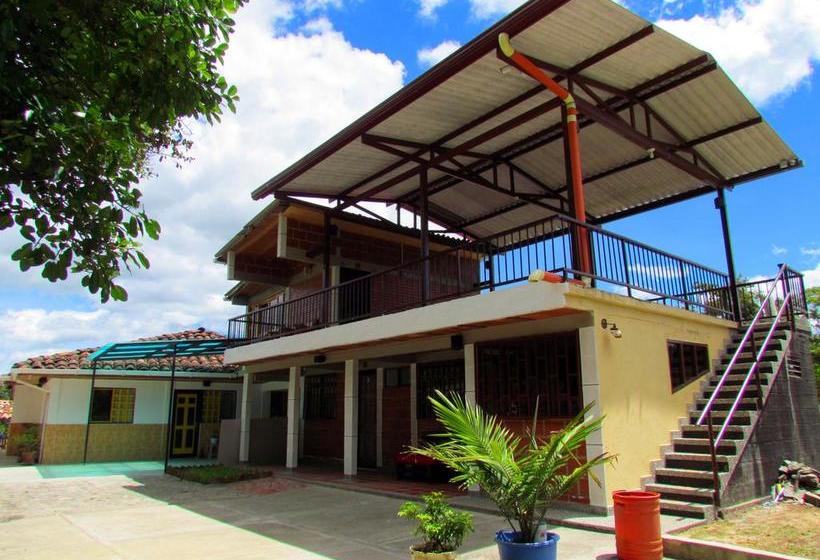 Albergue Hostal Cattleya | Salento | Quindío | Colombia 4