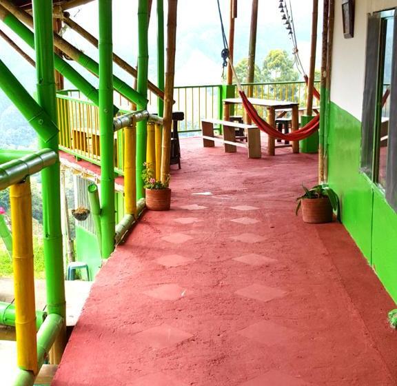 Albergue Hostal Los Girasoles | Salento | Quindío | Colombia 4