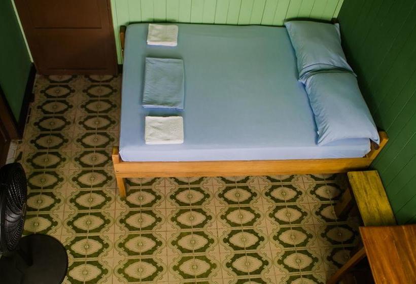 Bed and Breakfast Hostel Casa De Las Palmas | Leticia | Amazonas | Colombia 18