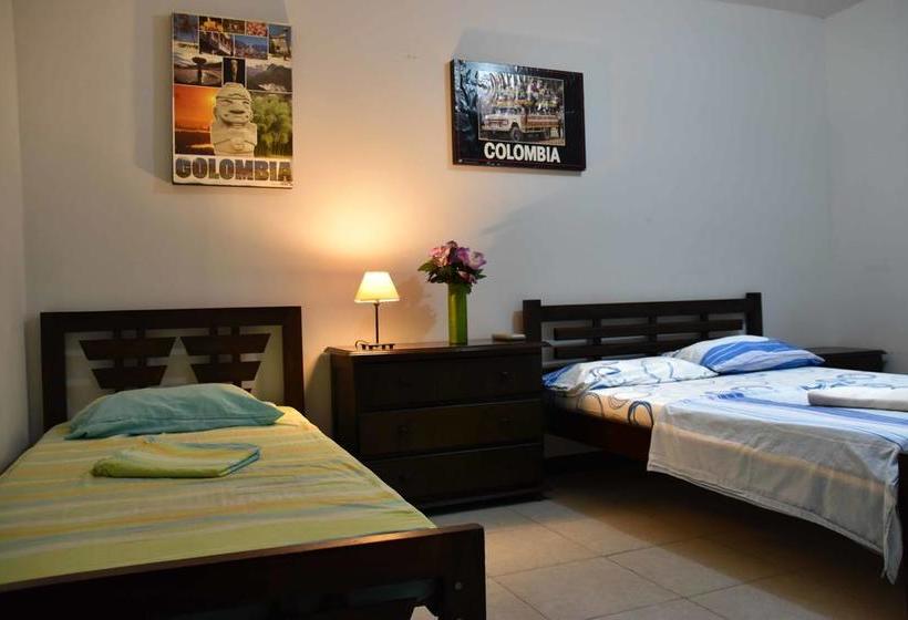 Casablanca Hostel Cali B&b | Cali | Valle del Cauca | Colombia 9