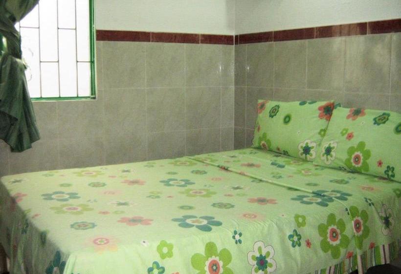 Hotel Frankfurt Meta