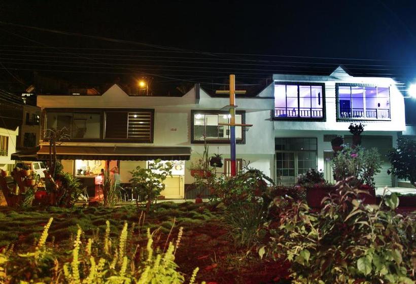 Hotel El Paraíso De Las Gemelas | Montenegro | Quindío | Colombia 9