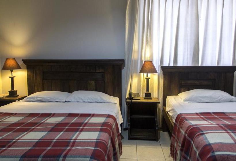 Hotel Comercial | Pereira | Risaralda | Colombia 11