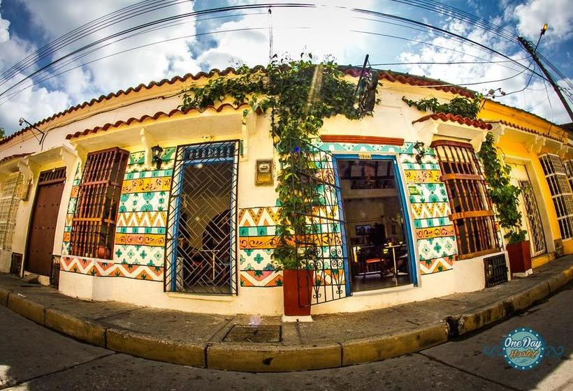 One Day Hostel | Cartagena de Indias | Bolivar | Colombia 5