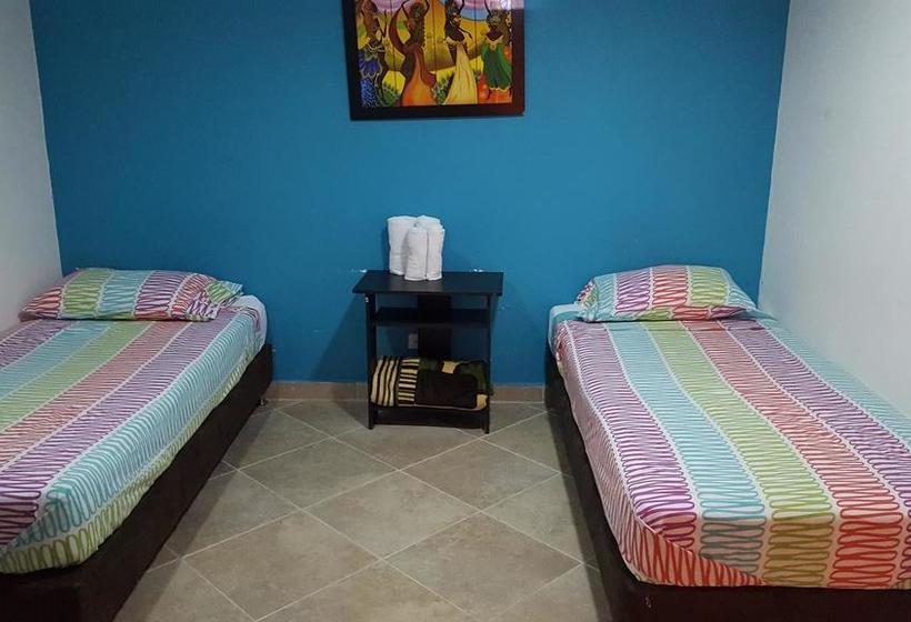 Albergue Hostal El Hangar | Rionegro | Antioquia | Colombia 12