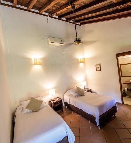 Bed and Breakfast La Casa Amarilla Mompos Bolivar