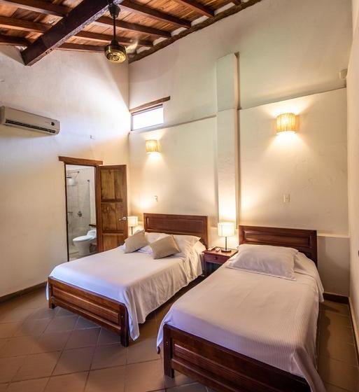 Bed and Breakfast La Casa Amarilla | Mompos | Bolivar | Colombia 1