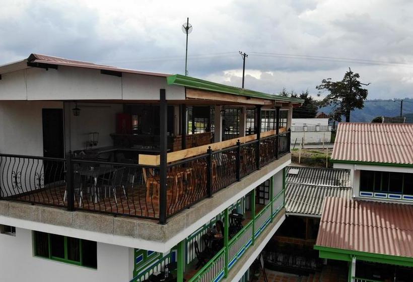 Albergue Hostal La Floresta | Salento | Quindío | Colombia 1