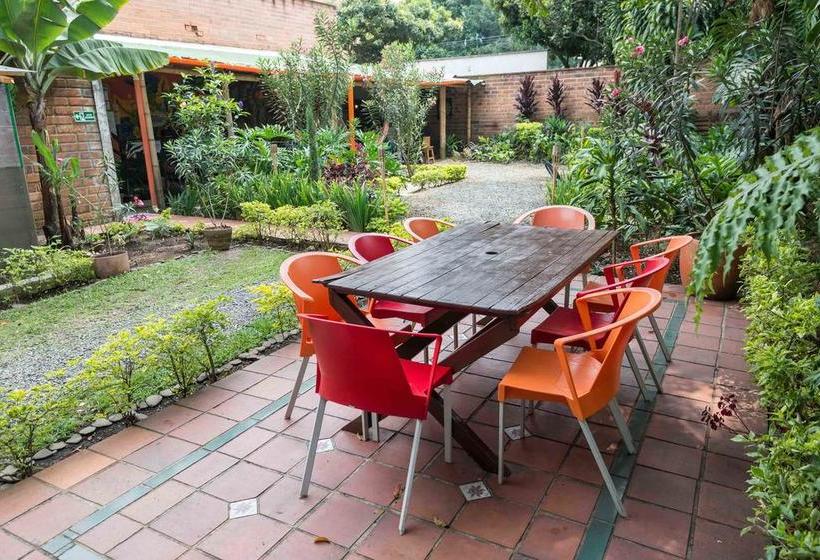 Poblado Park Hostel | Medellín | Antioquia | Colombia 2