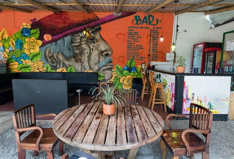 Poblado Park Hostel | Medellín | Antioquia | Colombia 4