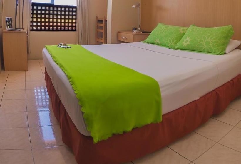 Albergue Hostal Seymour | Puerto Ayora | Galápagos | Ecuador 3