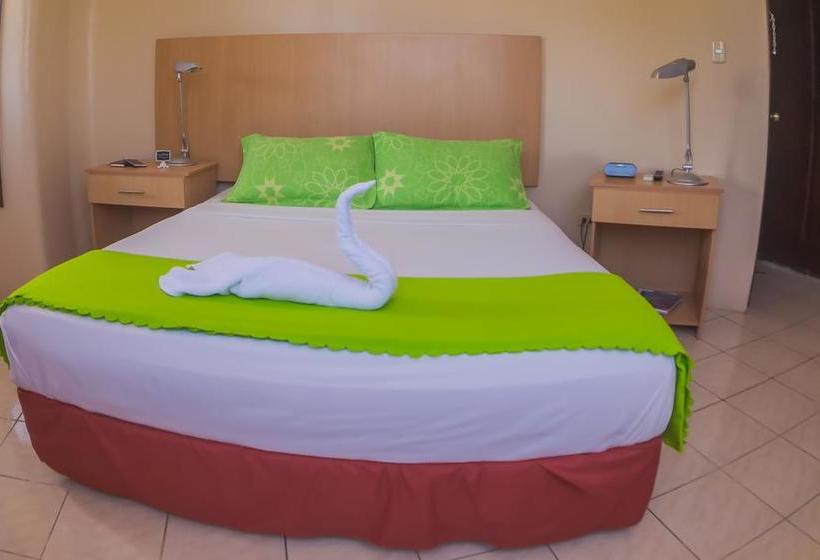 Albergue Hostal Seymour | Puerto Ayora | Galápagos | Ecuador 9